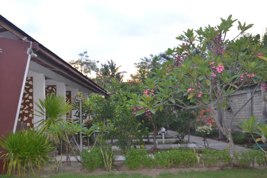 Kiayazo Hotel Gili Trawangan Luaran gambar