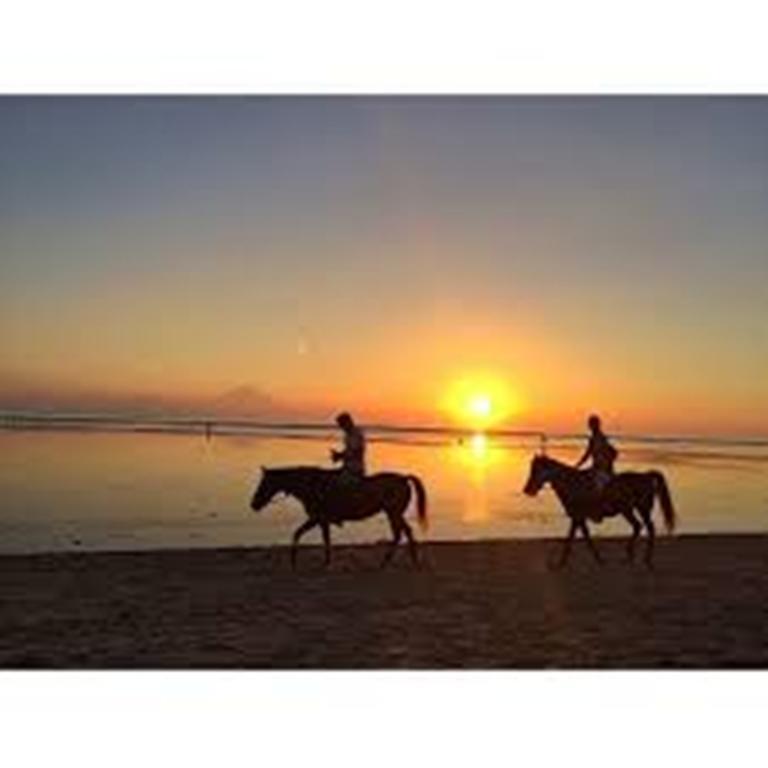 Kiayazo Hotel Gili Trawangan Luaran gambar