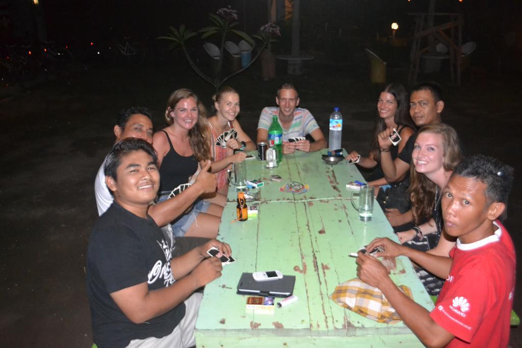 Kiayazo Hotel Gili Trawangan Luaran gambar